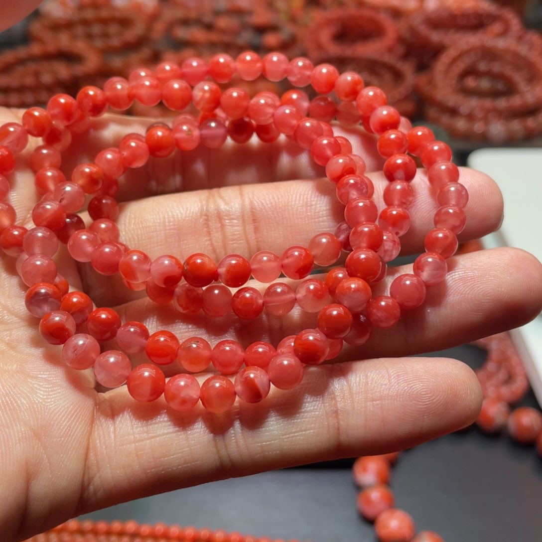 南红玛瑙手链未镶嵌