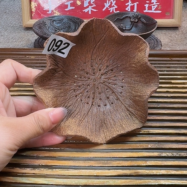 那***天纯手工打造粗陶茶具
