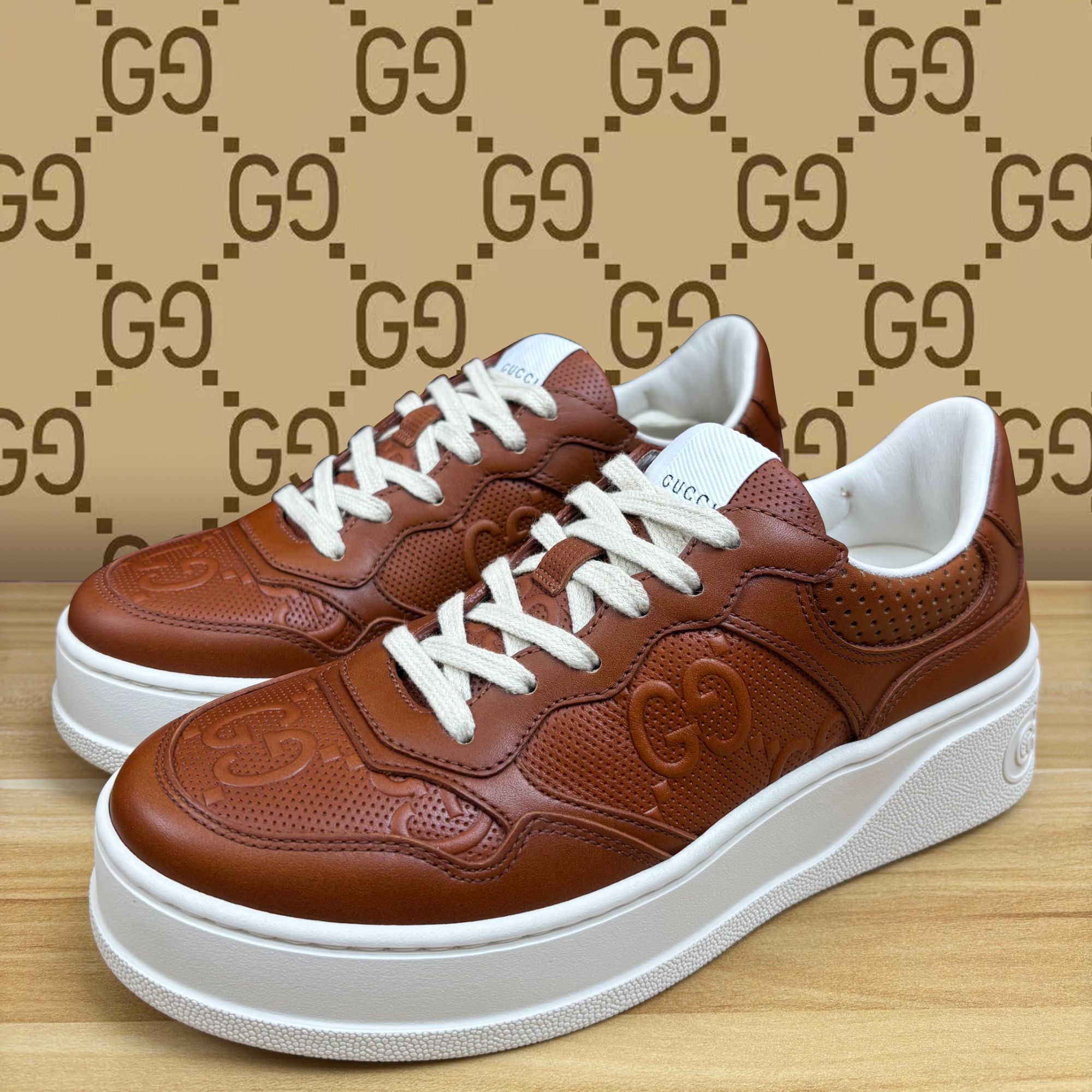 未使用 GUCCI/古驰 Chunky B系列全皮深棕色大双G互扣饼干鞋