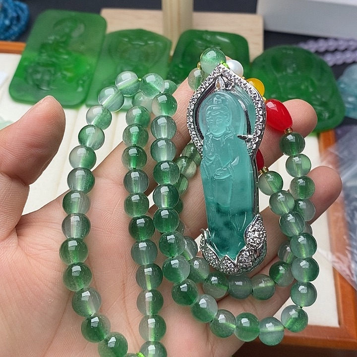 翡翠未镶嵌颈饰323手串