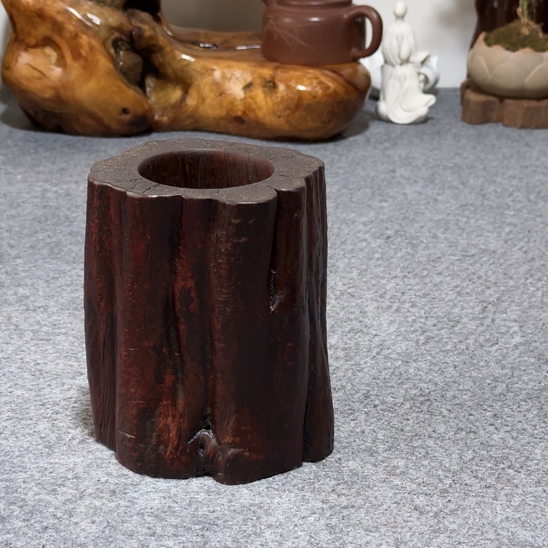 九龙藤风化笔筒收纳筒