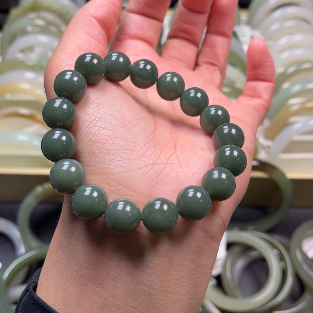 和田玉未镶嵌手链