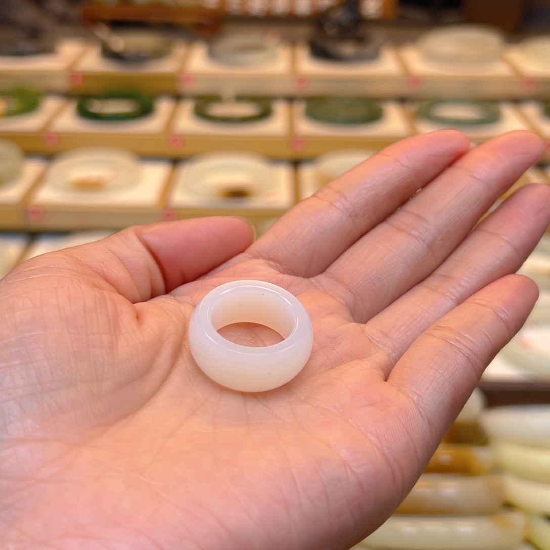 和田玉戒指未镶嵌2