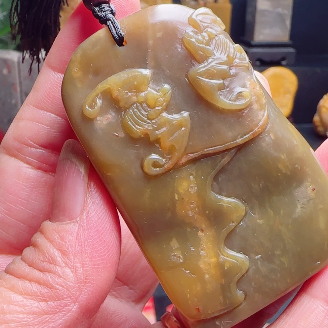 昌化石昌化鸡血石