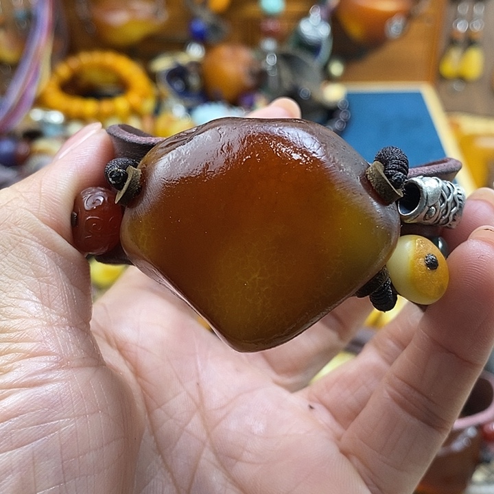 未镶嵌蜜蜡手镯手镯
