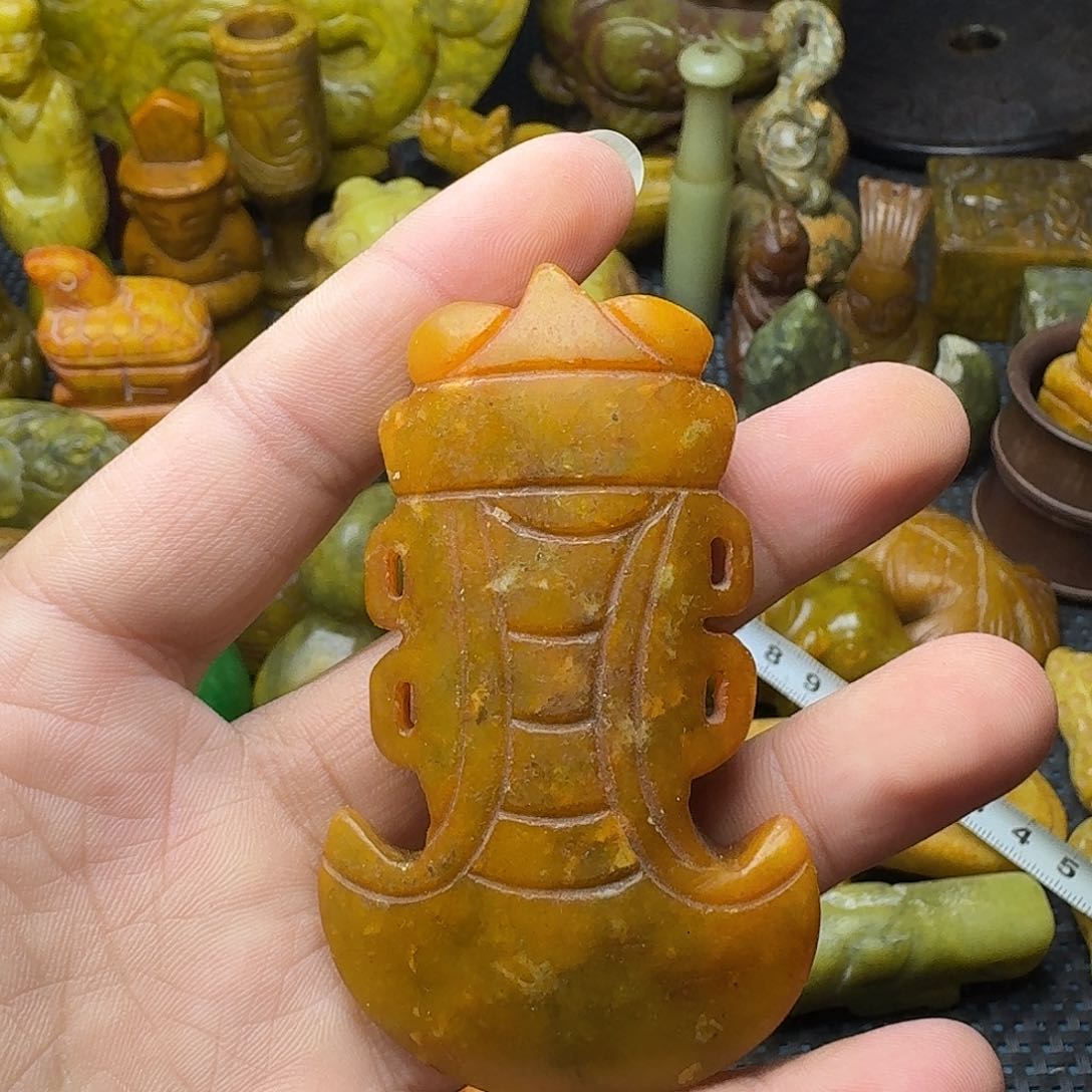 白玉菩提吊坠。。。