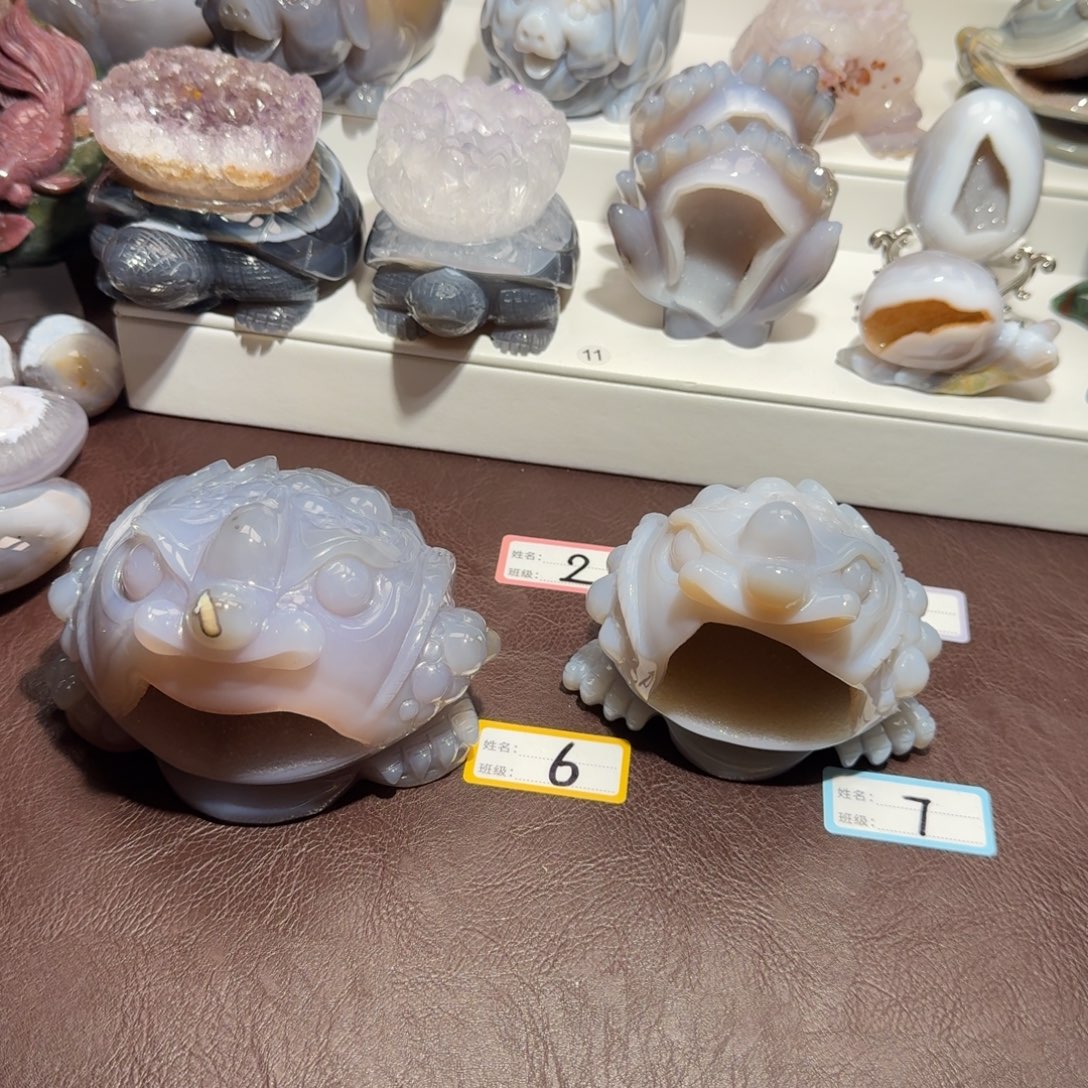 独***爱玛瑙/玉髓未镶嵌摆件