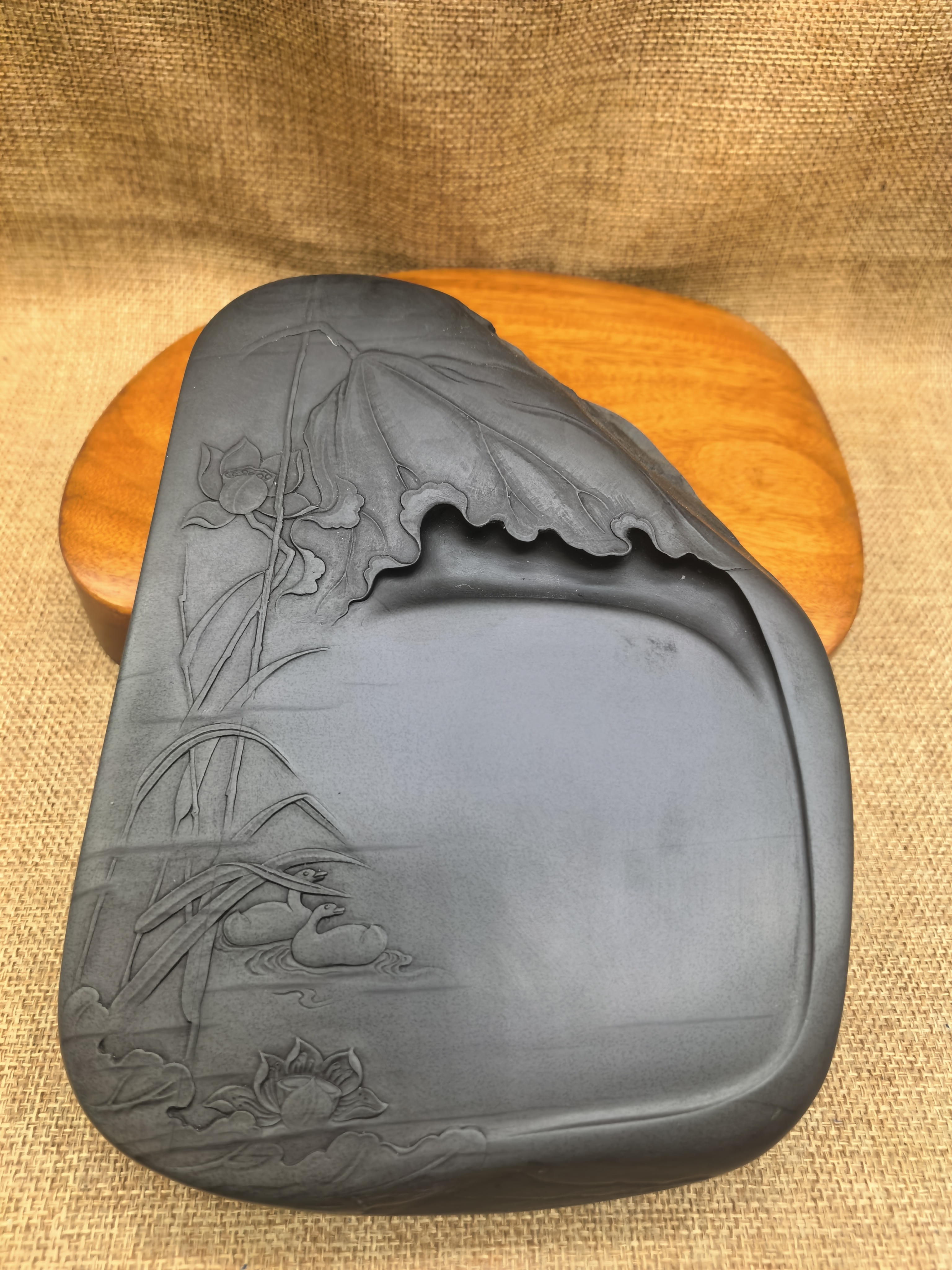 歙砚老坑一物一图尺寸18.5×14×3.5