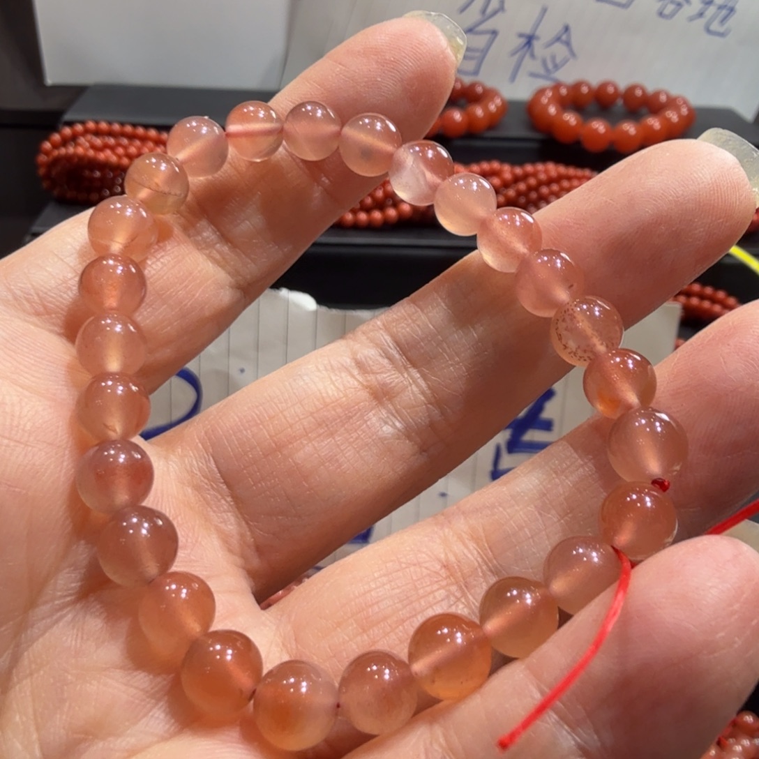 月***楼南红玛瑙未镶嵌手串