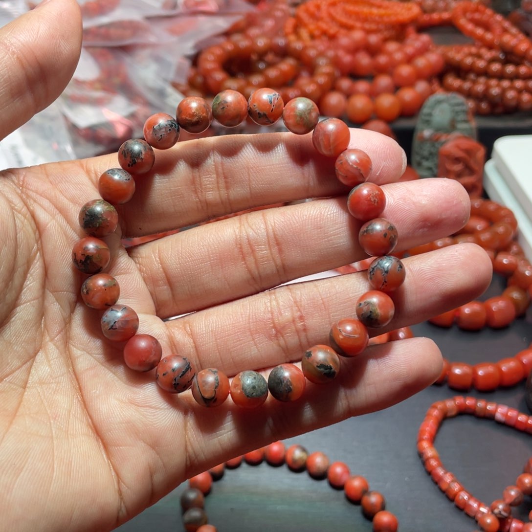 南红玛瑙手链未镶嵌