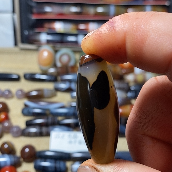 玛瑙/玉髓合金颈饰