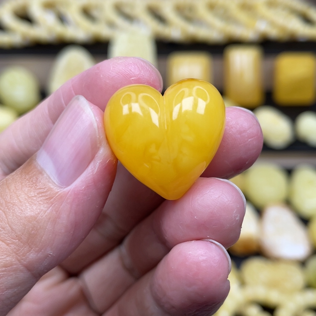 琥珀未镶嵌裸石琥珀蜜蜡