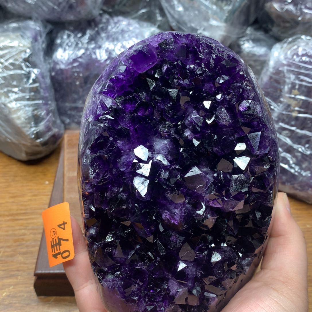 水晶大型摆件（非配饰）未镶嵌