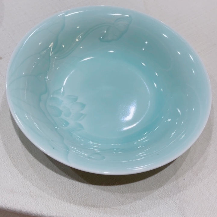 青瓷哈哈哈哈哈哈哈哈哈哈