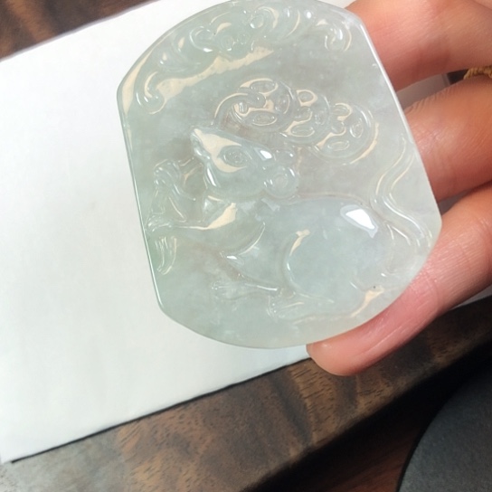 翡翠未镶嵌颈饰缅甸A货，每天下午2点开播