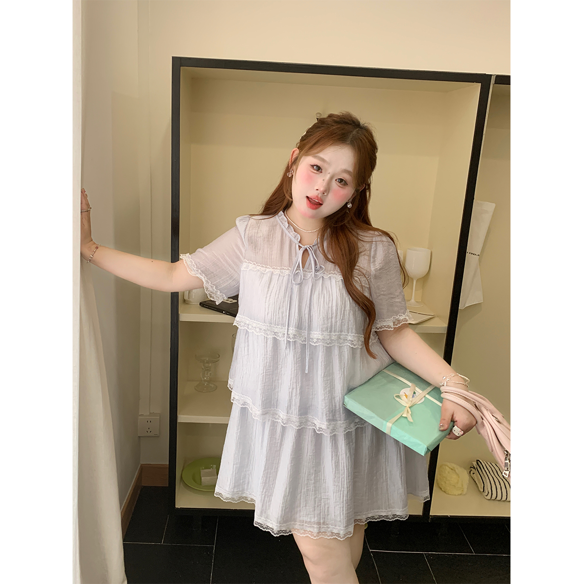 16徐达布【德尔摇滚】大码蓝色连衣裙女夏季蕾丝边裙子L35417C52