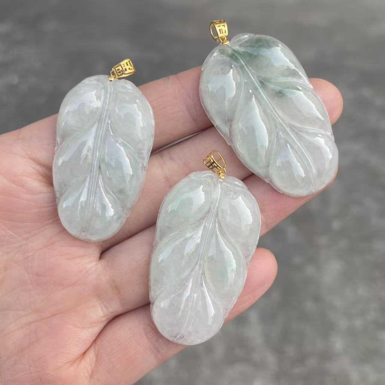 C28天然缅甸A货翡翠叶子18K金镶吊坠（多样性发其一）