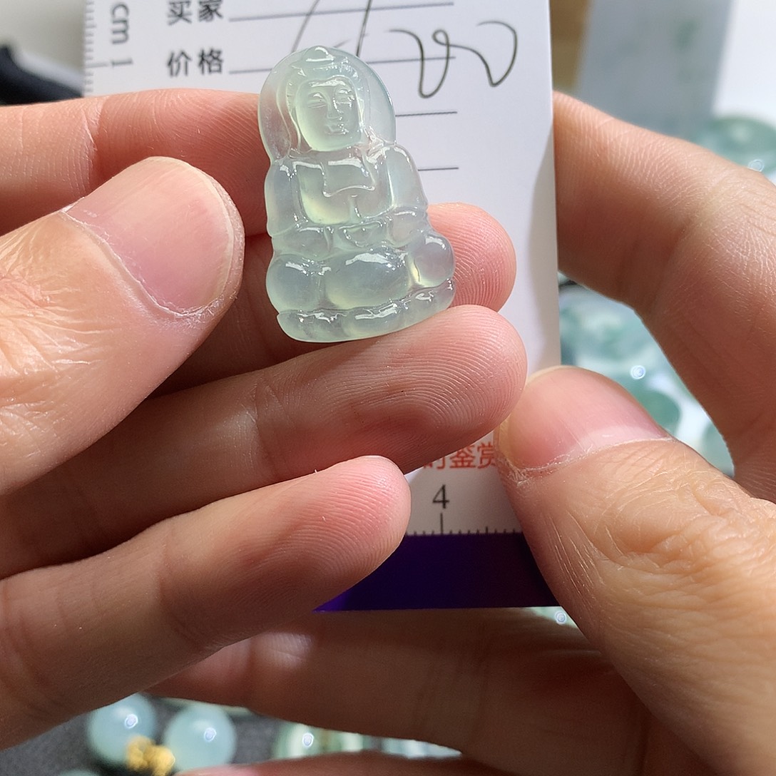 翡翠未镶嵌颈饰吊坠