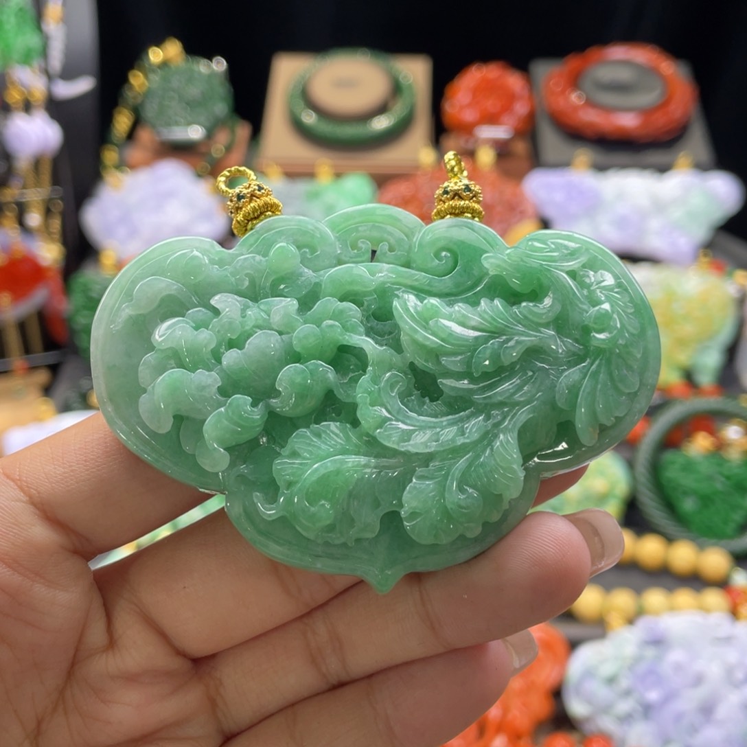 翡翠颈饰未镶嵌代编织