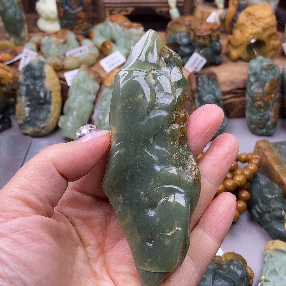 岫岩河磨玉（透闪石质玉）手把未镶嵌