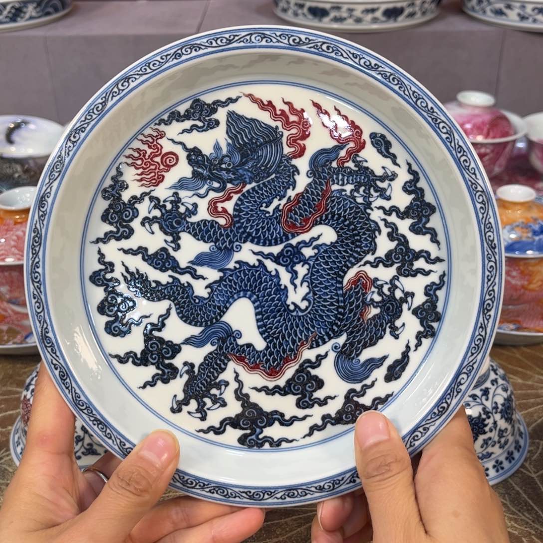 青花釉里红宣德霸王龙壶承