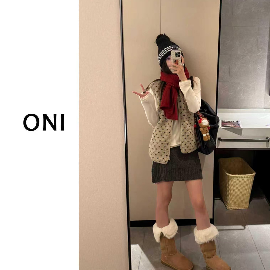 【现货清仓】OUNI “ 烛火摇影 “ ounc*~ 25韩国软糯爱心加绒女马甲