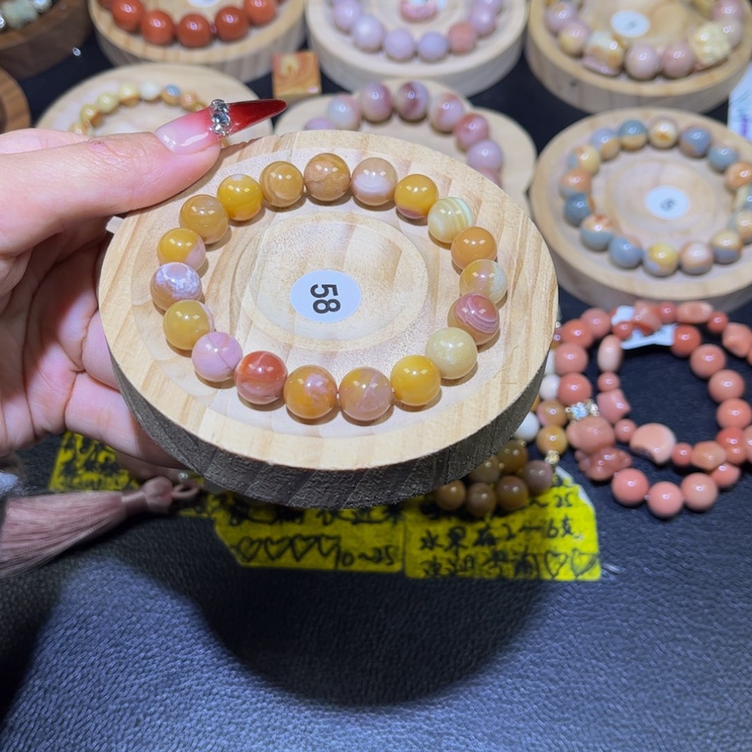 石英质玉手串未镶嵌