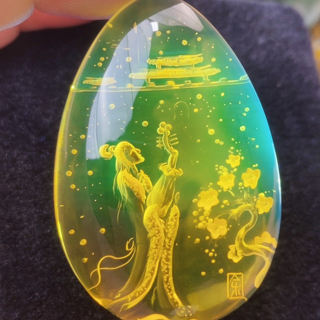 【闪购商品】金珀吊坠(不含链)未镶嵌