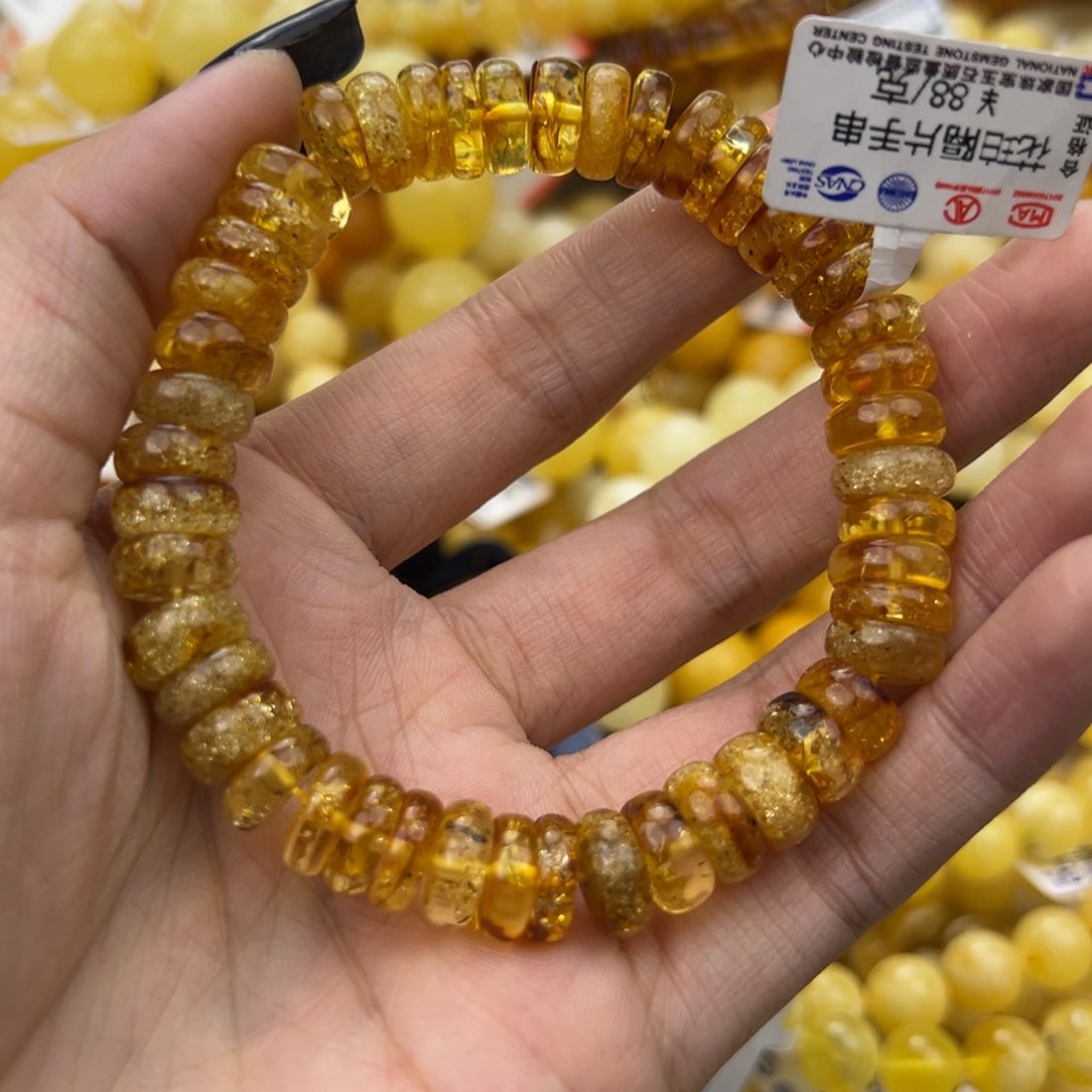 琥珀珠宝奇石未镶嵌