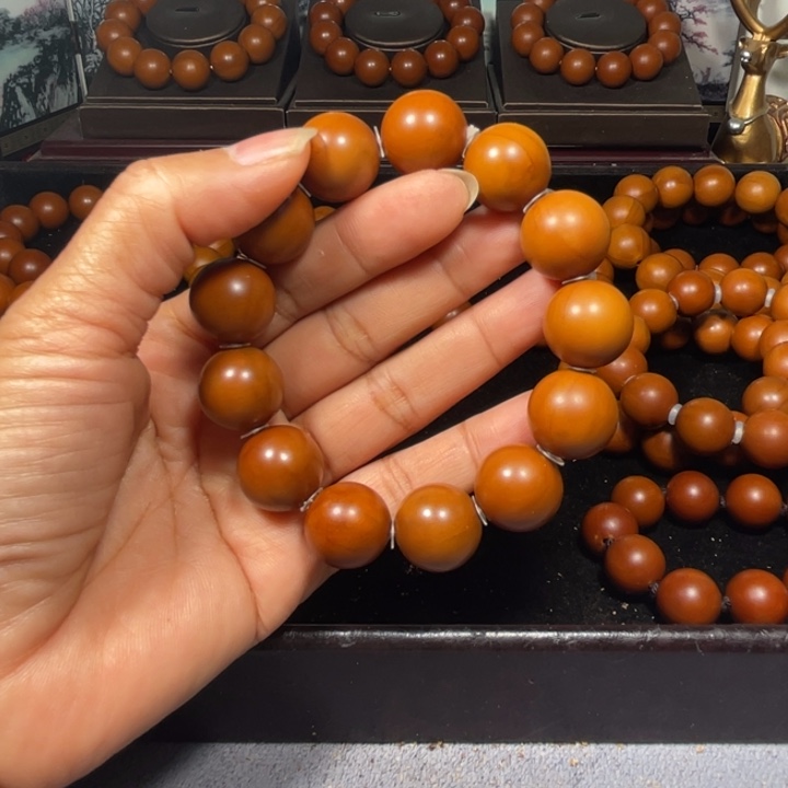 橄榄核吊坠17+广西铁核树王福利