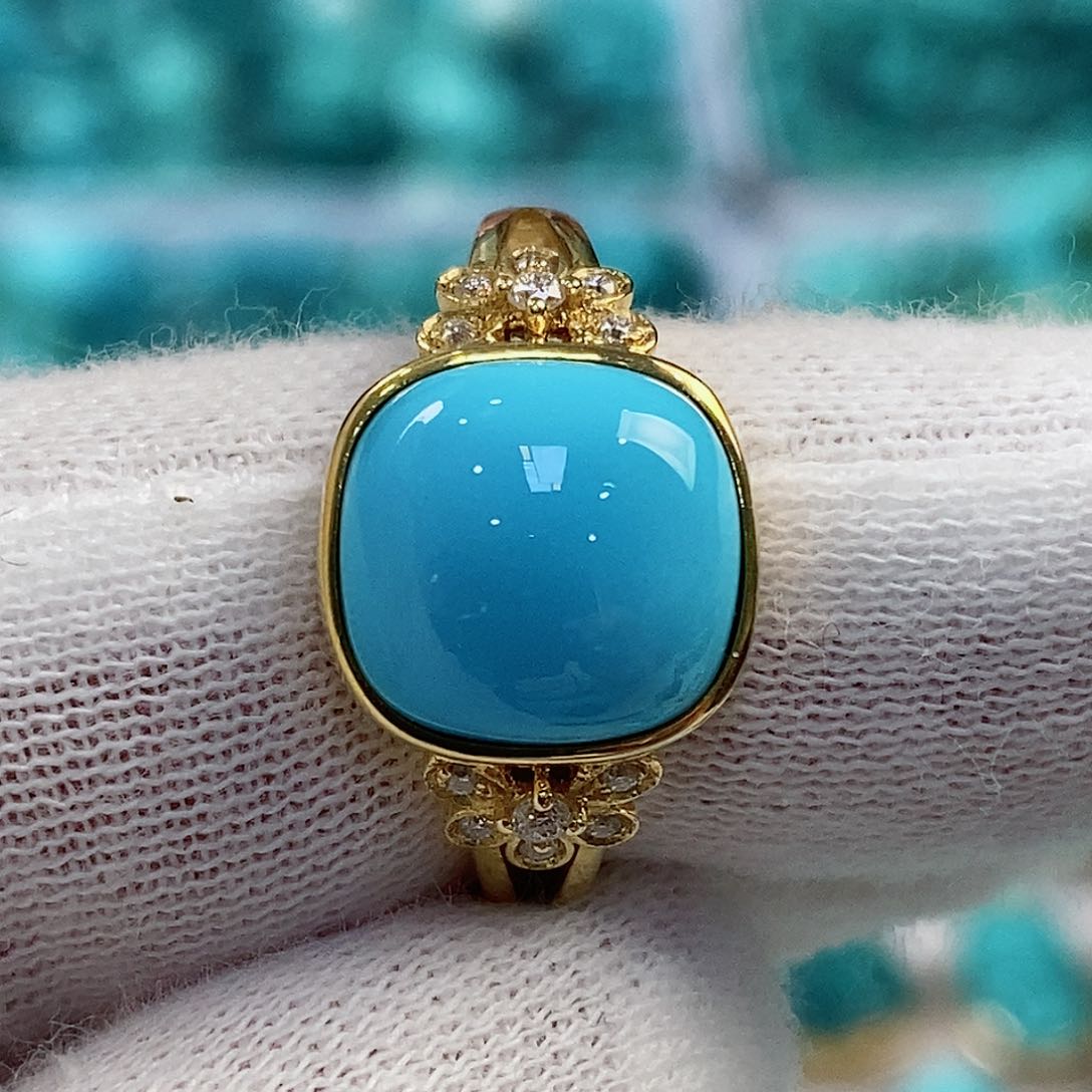 绿松石配饰18K金镶嵌