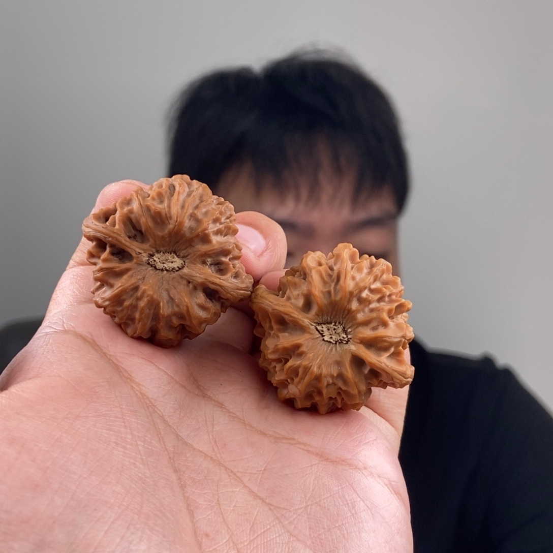 文玩核桃吊坠全品龙门39