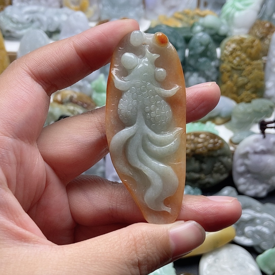 翡翠未镶嵌颈饰翡翠