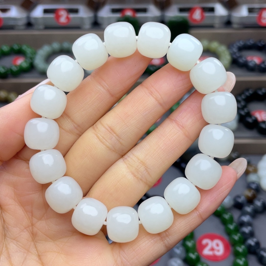 未镶嵌手串和田玉