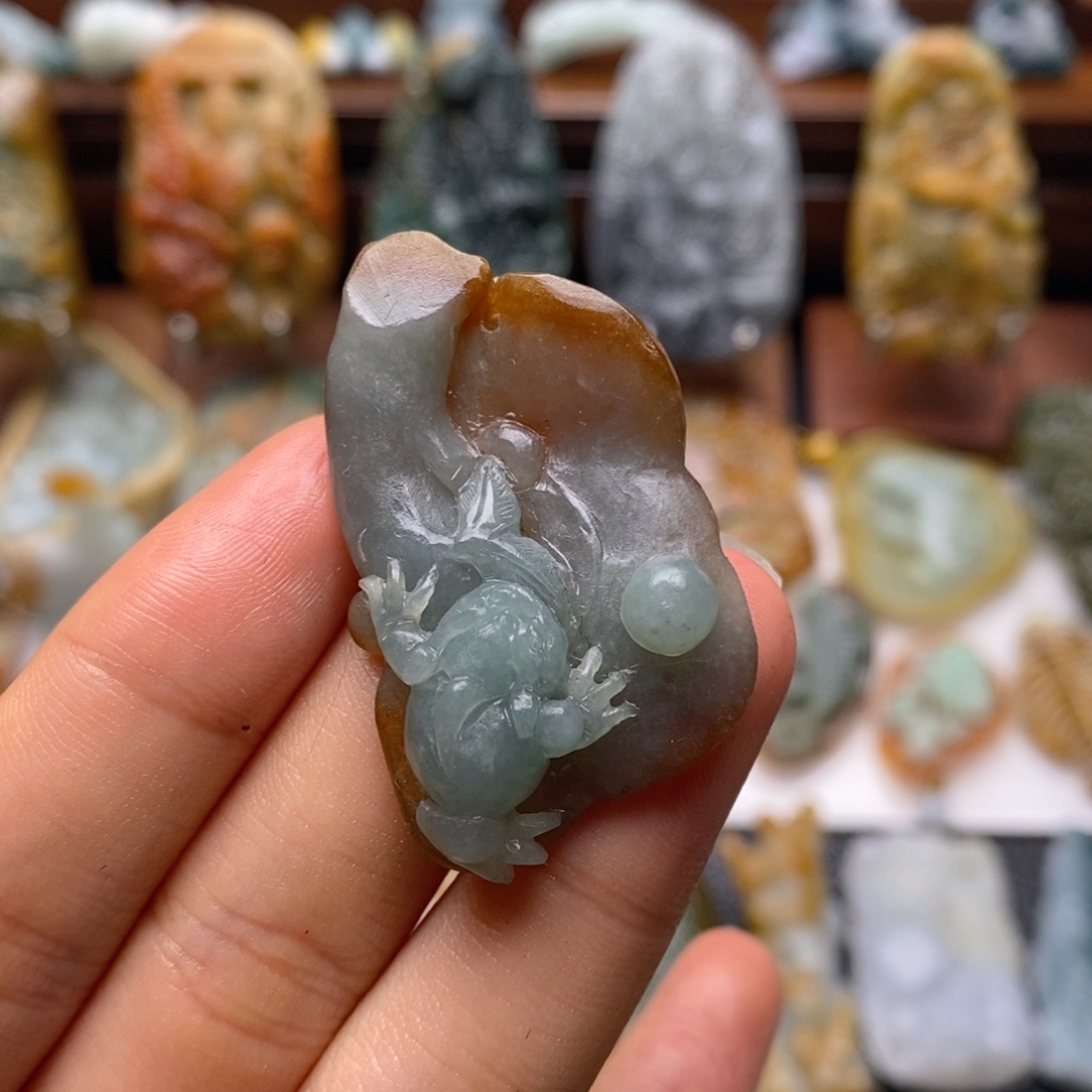 定制翡翠未镶嵌翡翠