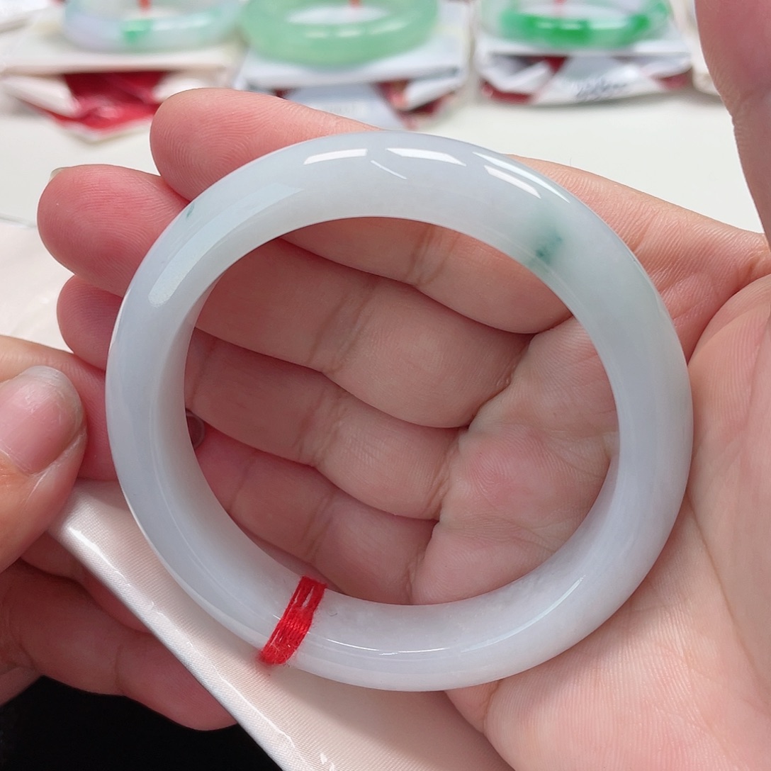 翡翠未镶嵌手镯缅甸翡翠手镯59圈