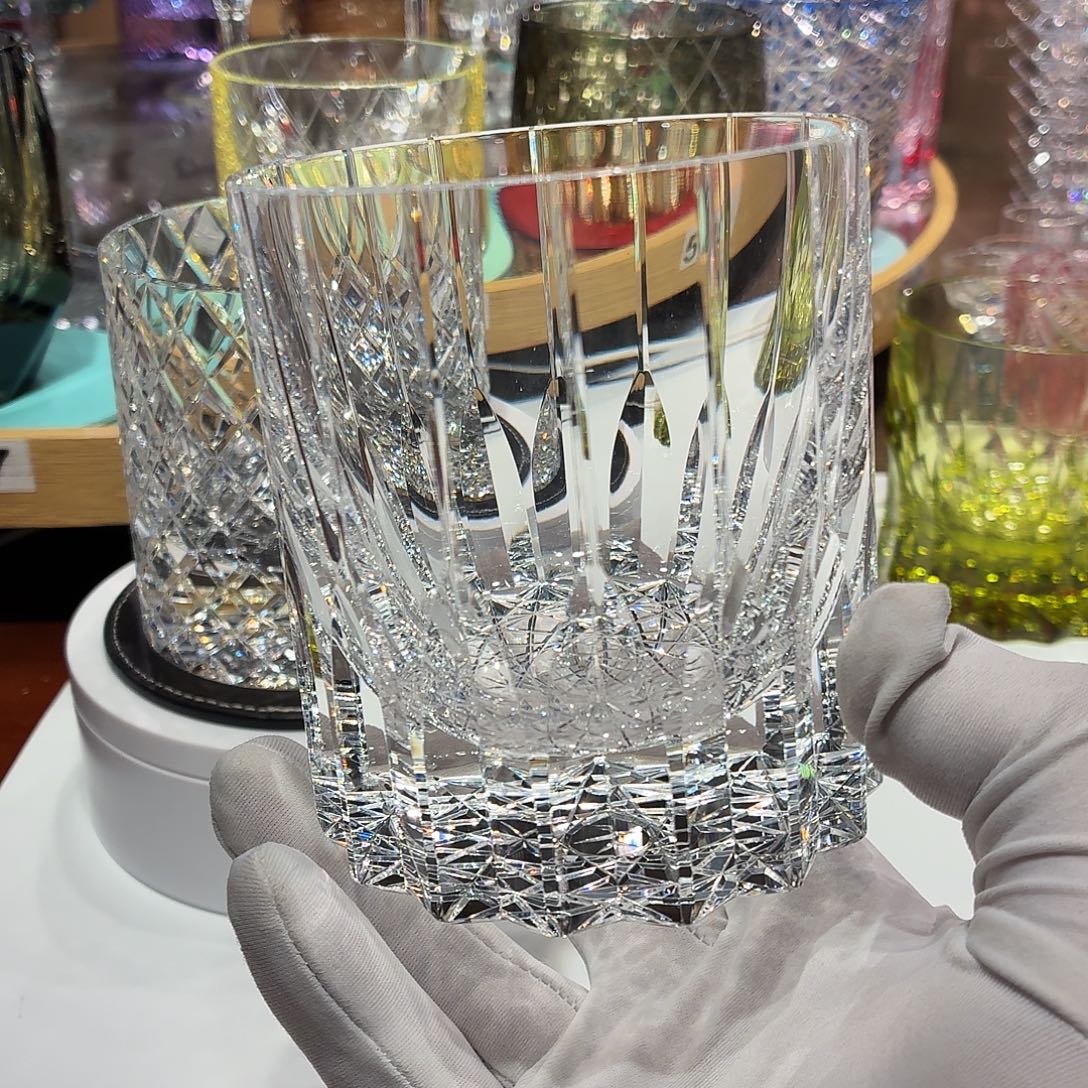 张***飞水晶玻璃无盖款威士忌酒