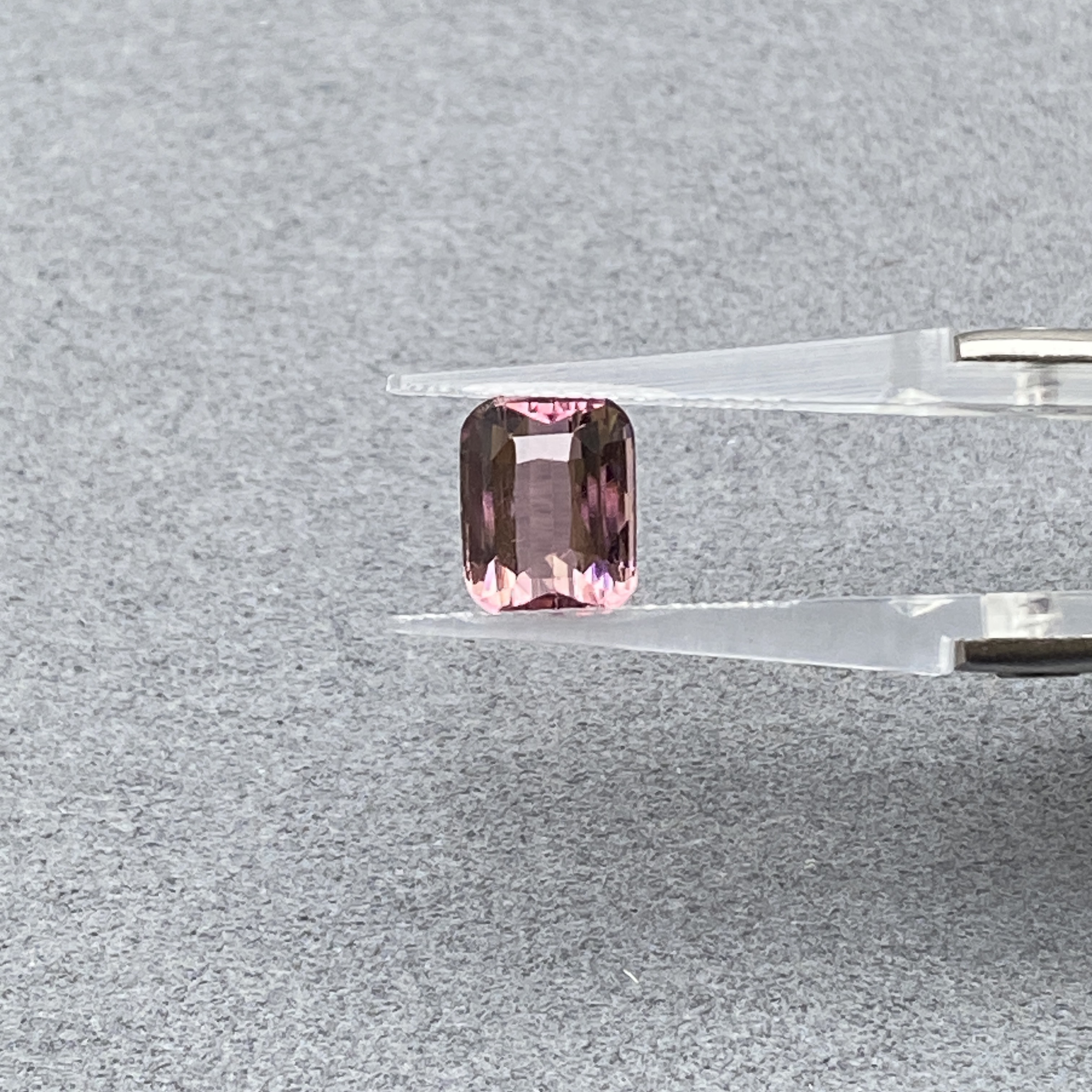 碧玺-3.3ct(012281715)1126