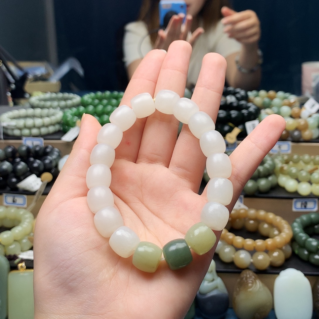 手链未镶嵌和田玉