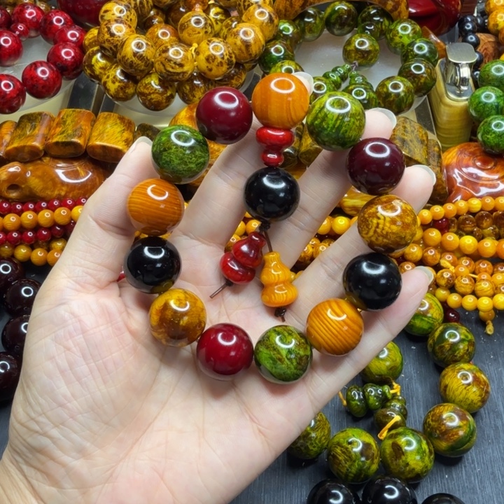 松木琥珀木文玩手串