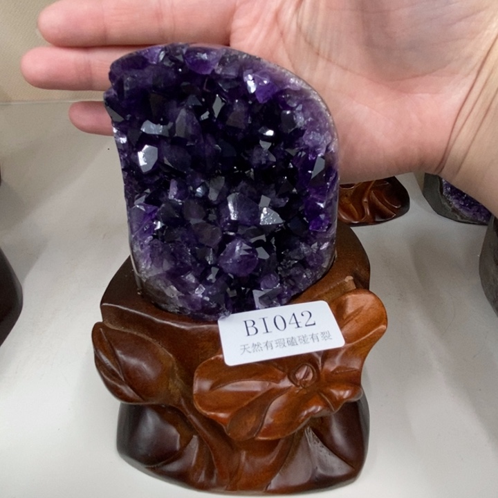 紫晶大型摆件（非配饰）未镶嵌