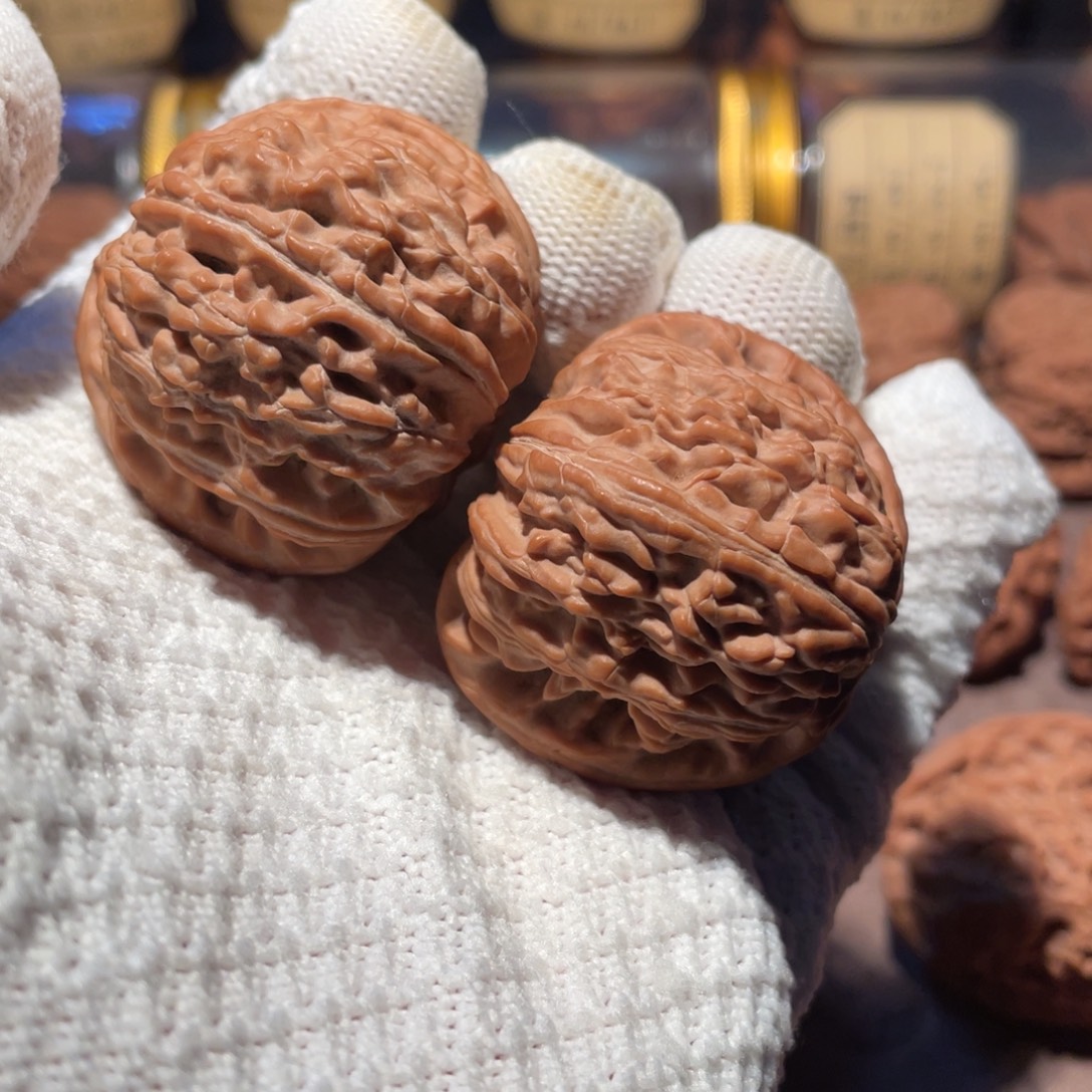 核桃43球白111111111