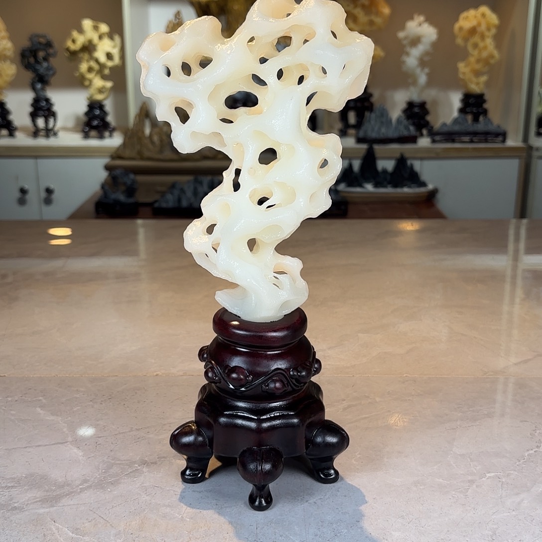 田***灵璧石手工雕刻奇石摆件