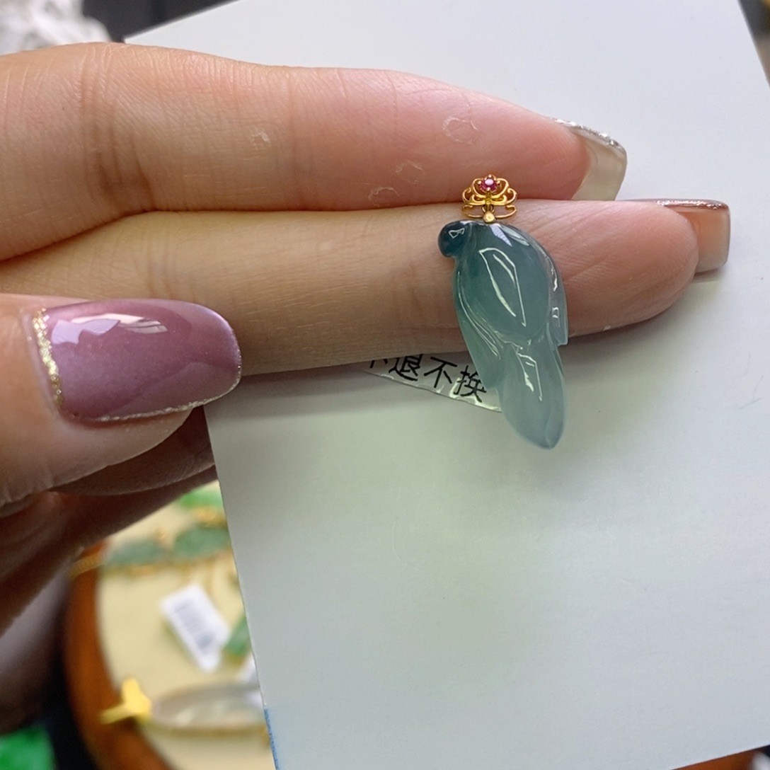 翡翠18K金镶嵌颈饰净货18952
