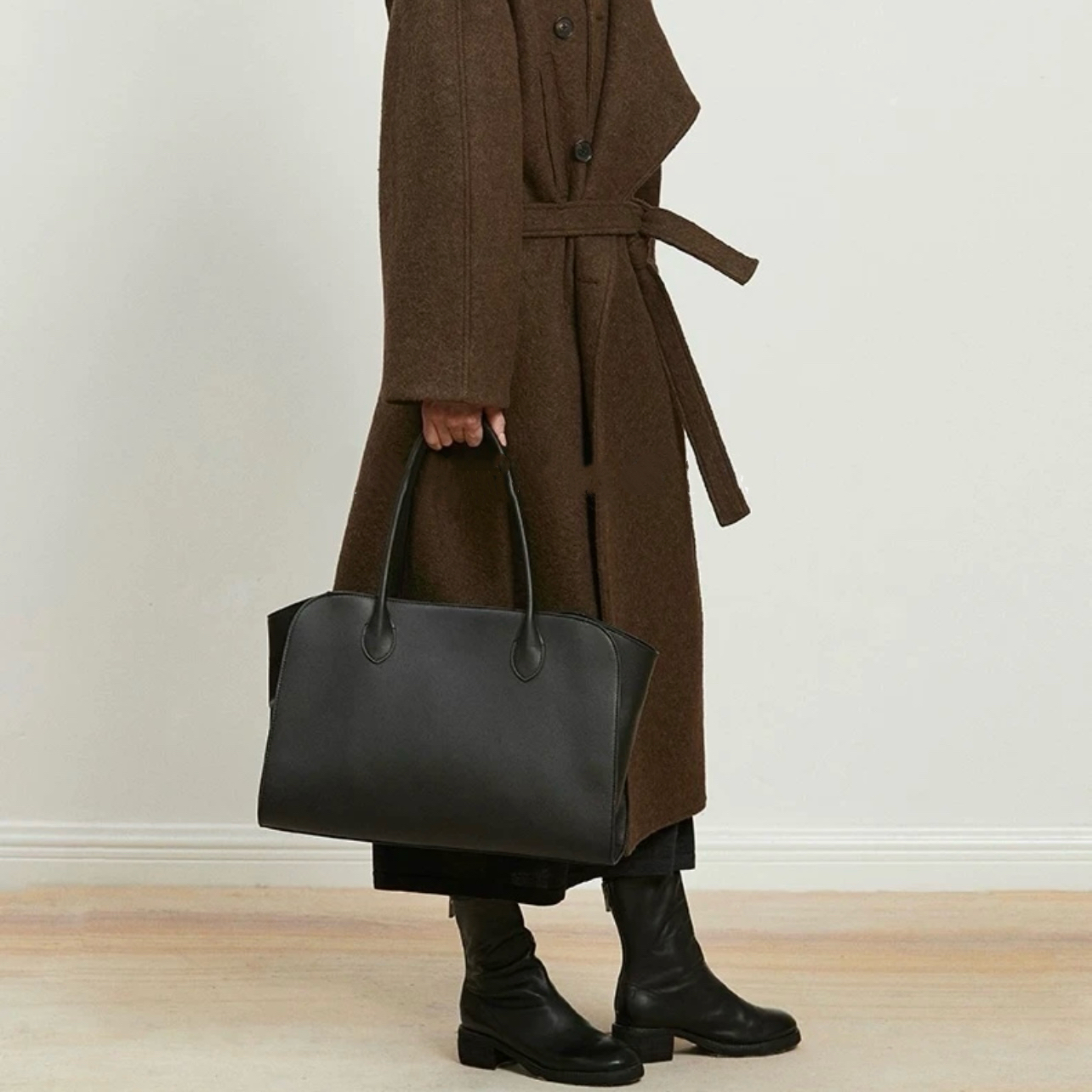 【MIA】TR饮奶牛马鞍皮Marlo手提包极简通勤包头层牛皮复古肯豆款