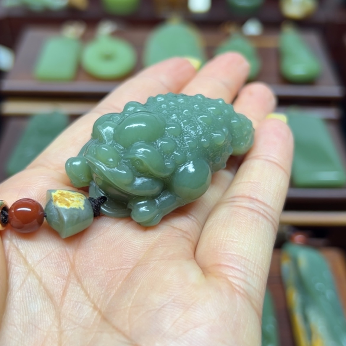 【闪购商品】岫岩河磨玉（透闪石质玉）把件未镶嵌金蟾