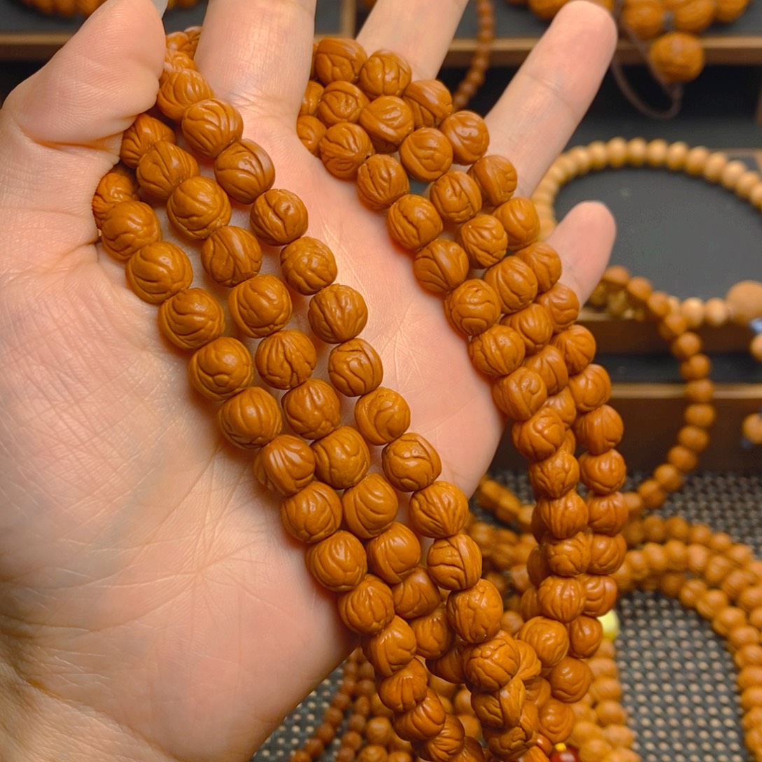 *****桃核吊坠秦岭森林095