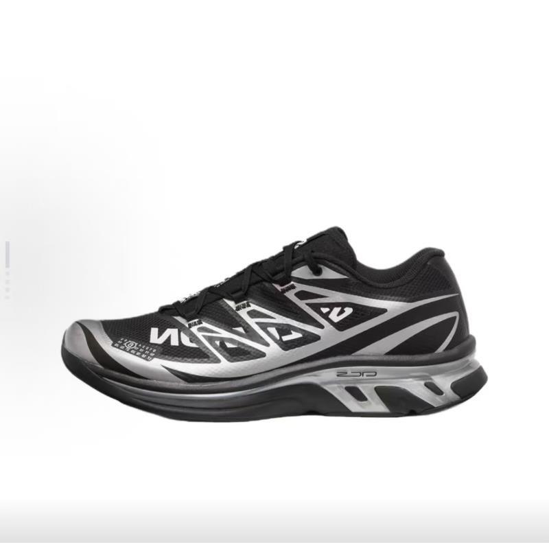 联名新款宽楦舒适贴合跑步鞋