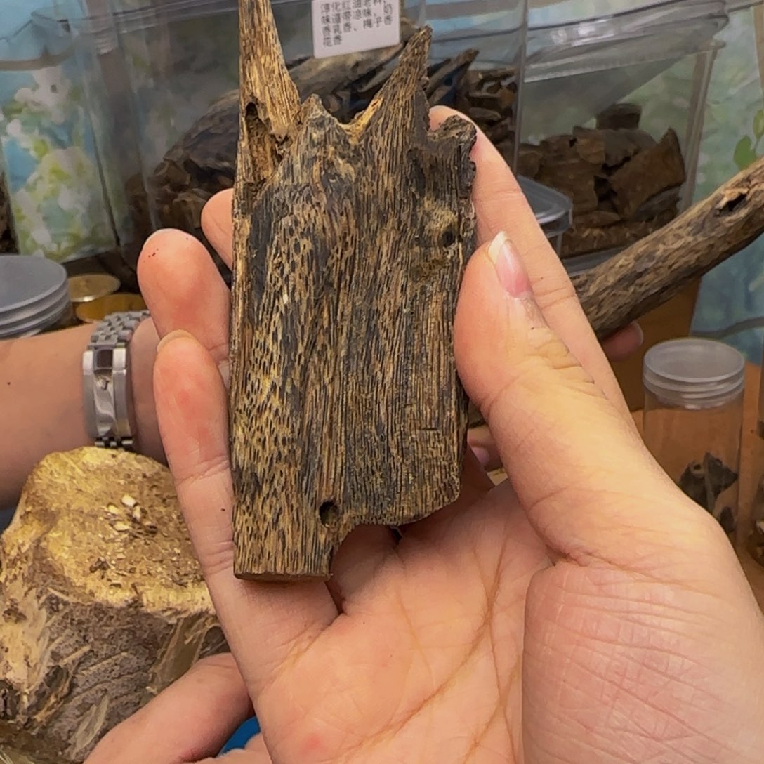 沉香沉香碎屑21克84