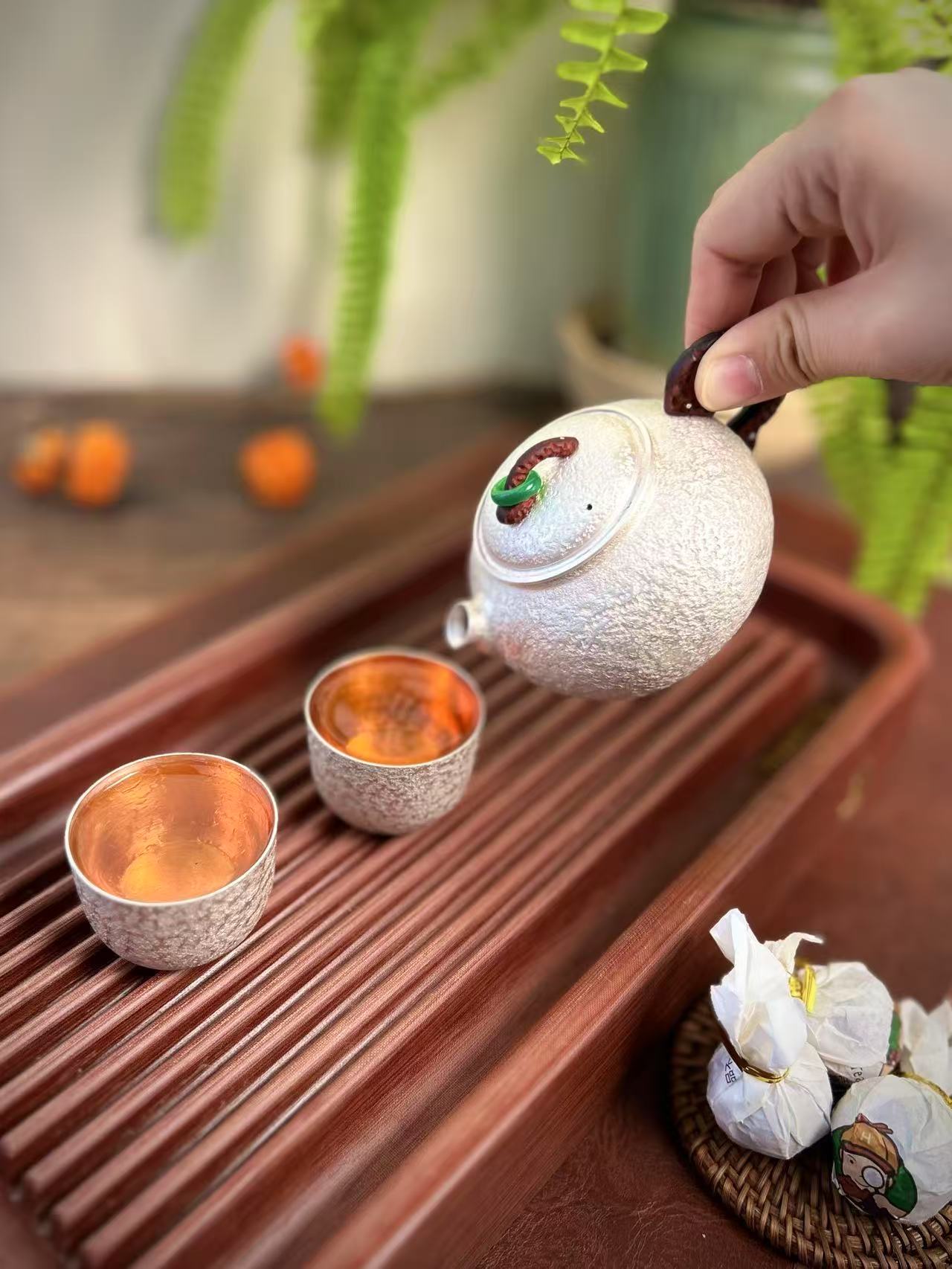 【特惠】壶尔摩斯《面团》一壶两杯套组 纯手工家用 茶具精致 足银999